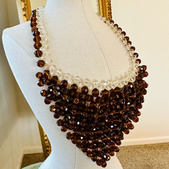 Beautiful Topaz Bead Statement Demi Necklace Set - Picture 3 of 17
